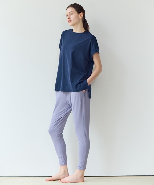 Julier Yoga and Relax(ジュリエヨガアンドリラックス)の「Julier (定番)Ecocoギャザーパンツ(その他パンツ・レディース・ブラック/ラベンダー/ブラウン・1/0/2)」の10枚目の写真