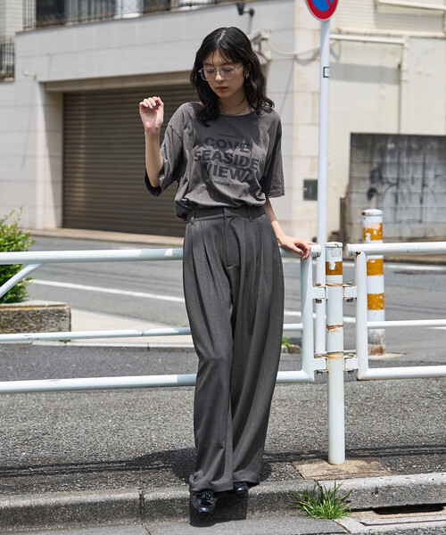 FREAK'S STORE(フリークスストア)の「タック ワイドパンツ/イージーパンツ(スラックス・レディース・ブラウン/ベージュ/チャコール・MEDIUM/SMALL)」の6枚目の写真