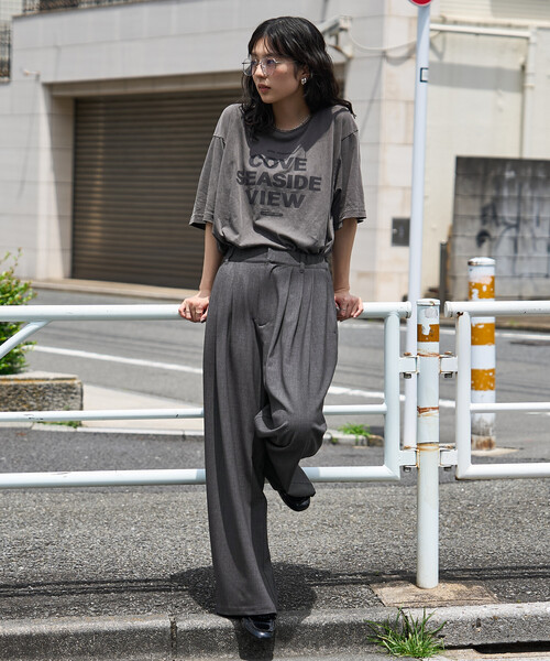 FREAK'S STORE(フリークスストア)の「タック ワイドパンツ/イージーパンツ(スラックス・レディース・ブラウン/ベージュ/チャコール・MEDIUM/SMALL)」の8枚目の写真