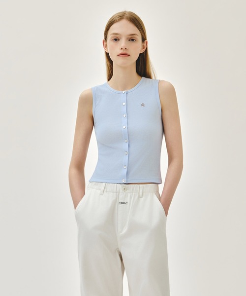 MARITHE + FRANCOIS GIRBAUD(マリテフランソワジルボー)の「W BUTTON UP SLEEVELESS(Tシャツ/カットソー・レディース・ライトブルー/White・MEDIUM/SMALL)」の1枚目の写真