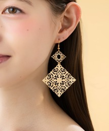 【LA MUE】日本製 ニッケルフリー スクエア メタル アンティーク ピアス