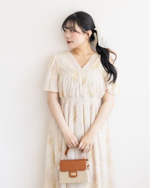 CLETTE(クレット)の「ぼかし花柄ワンピース(ワンピース・レディース・ラベンダー/イエロー・3L/LL/4L)」の13枚目の写真