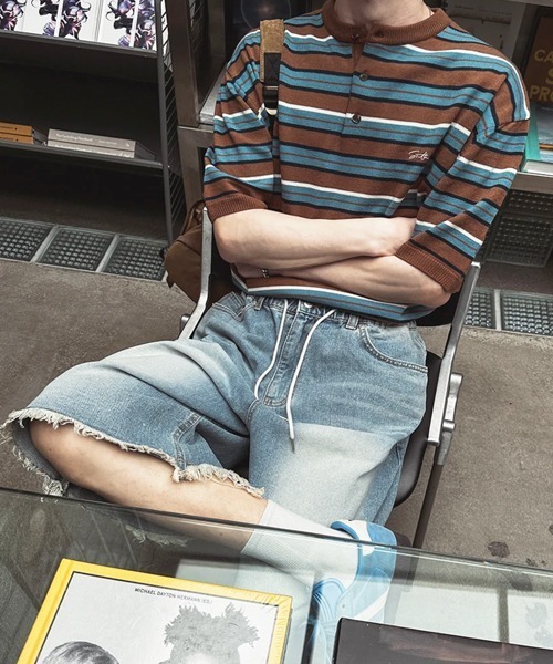 NOWLE(ノウル)の「【NOWLE】ワンポイント刺繍 ヘンリーネック ボーダーサマーニット 半袖 Tシャツ / リラックス ニット トップス(ニット/セーター・メンズ・ブラック/ブラウン・LARGE/X-LARGE/MEDIUM)」の5枚目の写真