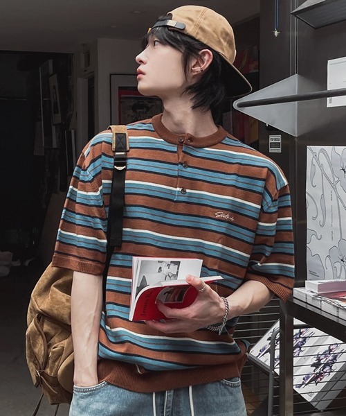 NOWLE(ノウル)の「【NOWLE】ワンポイント刺繍 ヘンリーネック ボーダーサマーニット 半袖 Tシャツ / リラックス ニット トップス(ニット/セーター・メンズ・ブラック/ブラウン・LARGE/X-LARGE/MEDIUM)」の20枚目の写真