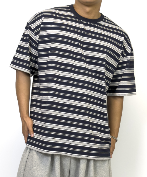 PACIENCIA（パシエンシア）の「コンフォートストライプオーバーサイズ半袖NAVY（Tシャツ/カットソー・メンズ・その他・LARGE/X-LARGE/XX-LARGE）」の5枚目の写真