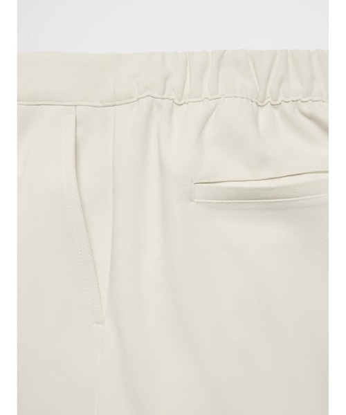BANANA REPUBLIC FACTORY STORE(バナナリパブリック ファクトリーストア)の「BANANA REPUBLIC FACTORY STORE クレーププリーツワイドレッグトラウザーパンツ(その他パンツ・レディース・ネイビー/アイボリー/ブラック・0/6/4/2/8)」の6枚目の写真