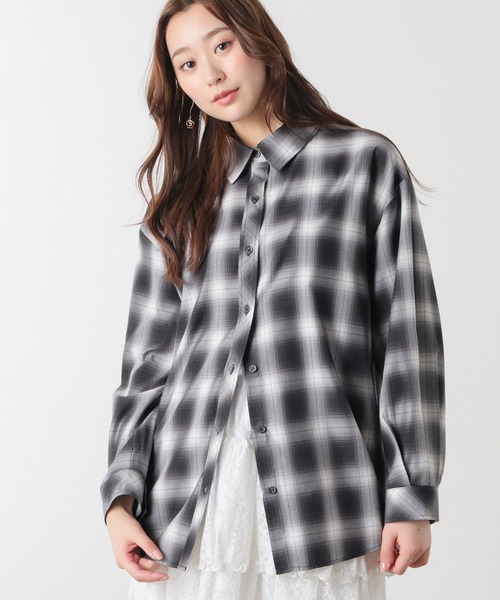 Honeys(ハニーズ)の「2wayゆるシャツ(シャツ/ブラウス・レディース・ブラック系その他2/ブラウン系その他2/ホワイト系その他2・L/LL/M/S)」の6枚目の写真