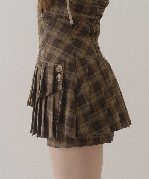 Belle Charme(ベルシャルム)の「【Belle Charme】Button Flap Pleats Skirt(スカート・レディース・ベージュ/ブラック/ブラウン・FREE)」の16枚目の写真