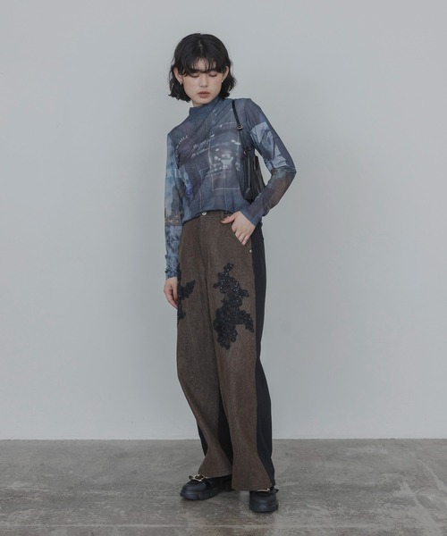 Eimee Law(エイミーロウ)の「ケーブルフォトプリント スタンドネックトップス(Tシャツ/カットソー・レディース・チャコールグレー/ブラウン/アイボリー・FREE)」の22枚目の写真