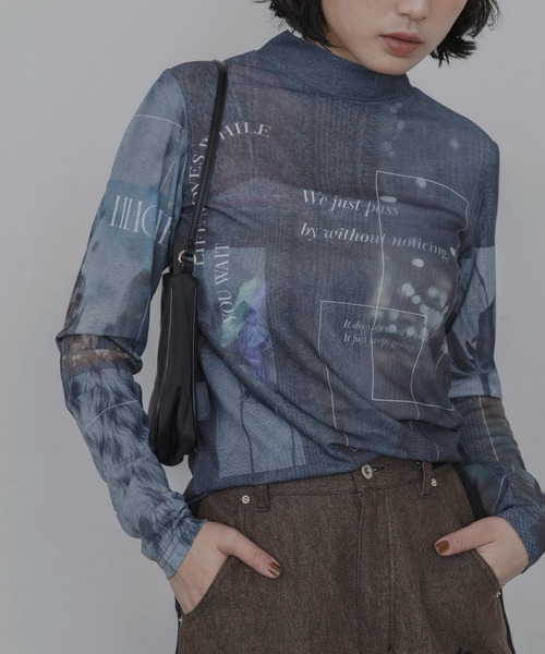 Eimee Law(エイミーロウ)の「ケーブルフォトプリント スタンドネックトップス(Tシャツ/カットソー・レディース・チャコールグレー/ブラウン/アイボリー・FREE)」の4枚目の写真