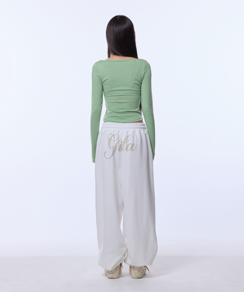 GILAARCHIVE(ギラアーカイブ)の「USA STAR CROP LONG SLEEVE_SAGE GREEN(Tシャツ/カットソー・レディース・その他・FREE)」の3枚目の写真