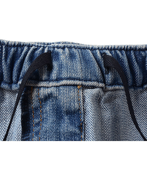 Live in comfort（リブインコンフォート）の「リブ イン コンフォート　ちょこっとレースクロップドデニム 　　　（デニムパンツ・レディース・ブルー/ライトブルー/インディゴブルー・SMALL/MEDIUM）」の13枚目の写真