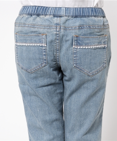 Live in comfort（リブインコンフォート）の「リブ イン コンフォート　ちょこっとレースクロップドデニム 　　　（デニムパンツ・レディース・ブルー/ライトブルー/インディゴブルー・SMALL/MEDIUM）」の8枚目の写真