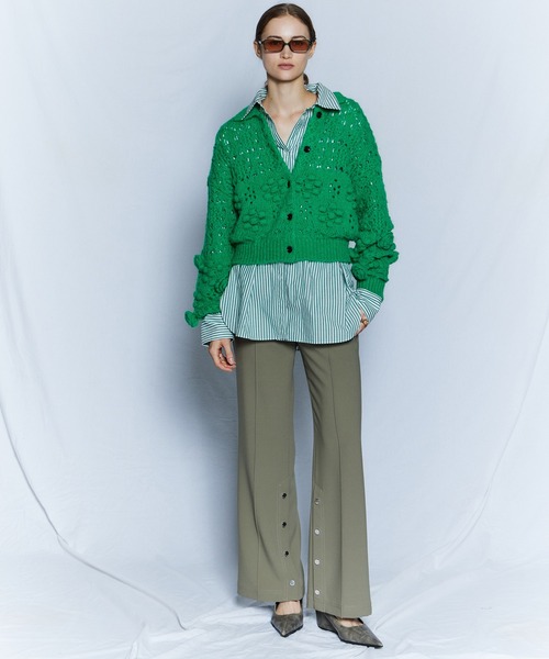 MAISON SPECIAL(メゾンスペシャル)の「【26WINTER PRE-ORDER】Double Cloth Button Slit Flare Pants/ダブルクロスボタンスリットフレアパンツ(スラックス・レディース・ブラック/カーキ/ボルドー・38/36)」の8枚目の写真