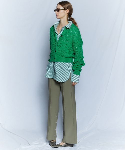MAISON SPECIAL(メゾンスペシャル)の「【26WINTER PRE-ORDER】Double Cloth Button Slit Flare Pants/ダブルクロスボタンスリットフレアパンツ(スラックス・レディース・ブラック/カーキ/ボルドー・38/36)」の9枚目の写真