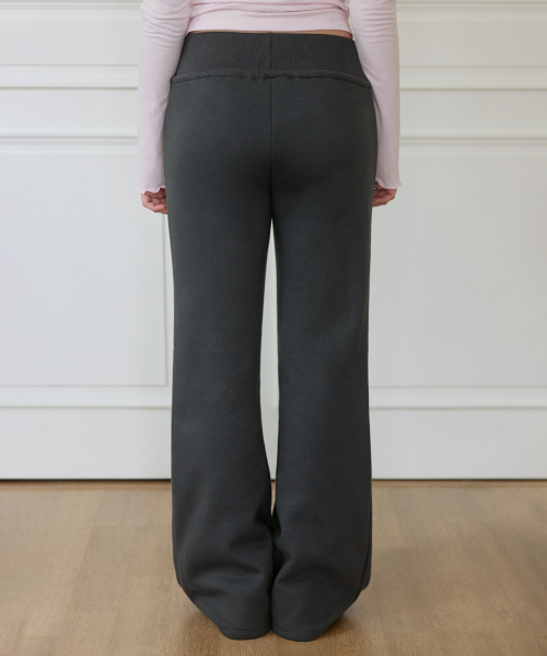 ROSEFRANTZ（ロゼフランツ）の「Wide Waistband Fleece Bootcut Pants [Charcoal]（スウェットパンツ・レディース・チャコール・X-SMALL/SMALL/MEDIUM）」の5枚目の写真