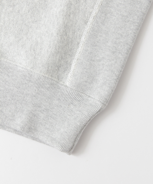 Champion（チャンピオン）の「Champion×URBAN RESEARCH　クルーネックスエット（スウェット・レディース・オフホワイト/ブラック/ライトグレー・MEDIUM）」の5枚目の写真