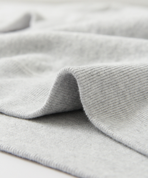 Champion（チャンピオン）の「Champion×URBAN RESEARCH　クルーネックスエット（スウェット・レディース・オフホワイト/ブラック/ライトグレー・MEDIUM）」の6枚目の写真