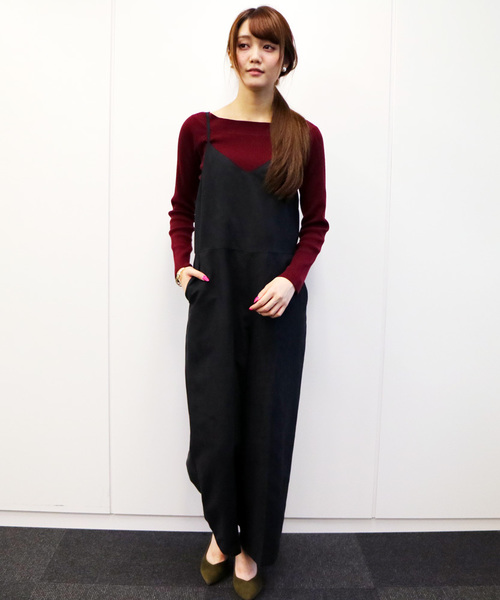 N.（N. Natural Beauty Basic）（エヌエヌナチュラルビューティーベーシック）の「【non-no 1月号掲載】スエードキャミオールインワン（つなぎ/オールインワン・レディース・ブラック/ベージュ/ブラウン・MEDIUM）」の2枚目の写真