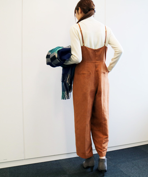 N.（N. Natural Beauty Basic）（エヌエヌナチュラルビューティーベーシック）の「【non-no 1月号掲載】スエードキャミオールインワン（つなぎ/オールインワン・レディース・ブラック/ベージュ/ブラウン・MEDIUM）」の21枚目の写真