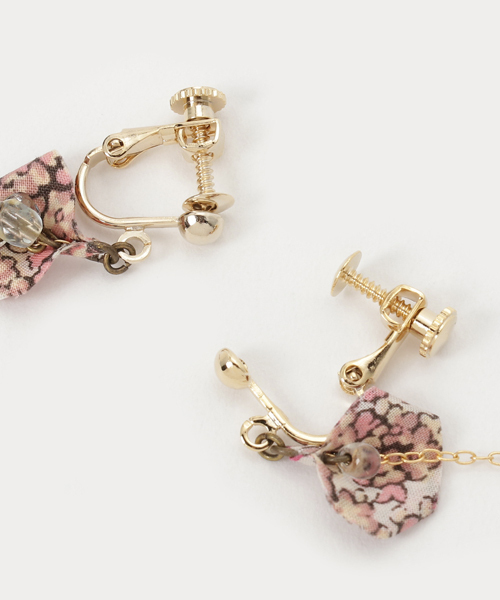 TONE SELECT GOODS(トーンセレクトグッズ)の「【ouka no mori】Petal イヤリング(イヤリング・レディース・その他1/その他2/その他3/その他5/その他4/イエロー/その他/ピンク/レッド/レッド系その他/ブルー/その他6・FREE)」の17枚目の写真