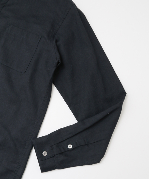 URBAN RESEARCH DOORS MENS（アーバンリサーチ ドアーズ メンズ）の「DOORS Cotton Linen Voile Skipper Shirts（シャツ/ブラウス・メンズ・ネイビー/カーキ・38/40）」の6枚目の写真