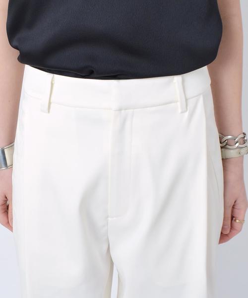 Prefer SHIPS（プリファーシップス）の「Prefer SHIPS: タックコクーンパンツ◇（その他パンツ・レディース・ブラック/オフホワイト/ベージュ・38/36）」の4枚目の写真