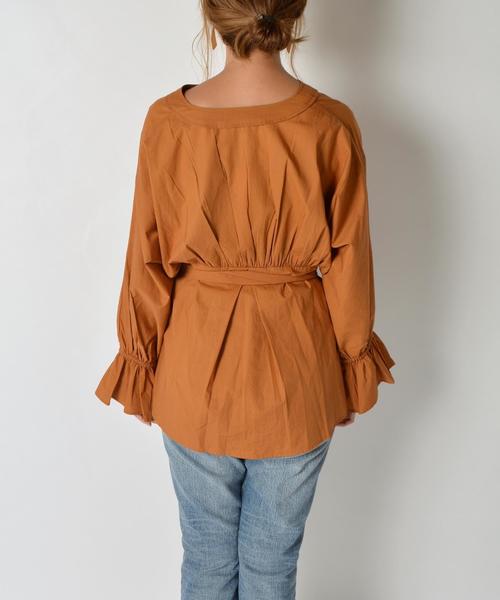 SHIPS for women(シップスフォーウィメン)の「ne Quittez pas:ウエストリボンブラウス◇(シャツ/ブラウス・レディース・ベージュ系その他/キャメル・ONE SIZE)」の6枚目の写真