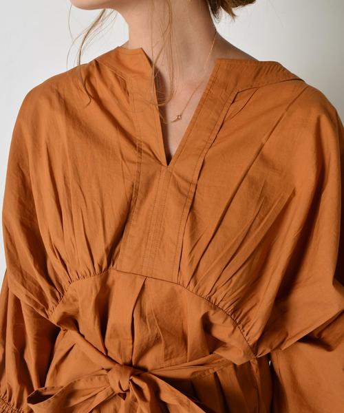 SHIPS for women(シップスフォーウィメン)の「ne Quittez pas:ウエストリボンブラウス◇(シャツ/ブラウス・レディース・ベージュ系その他/キャメル・ONE SIZE)」の7枚目の写真
