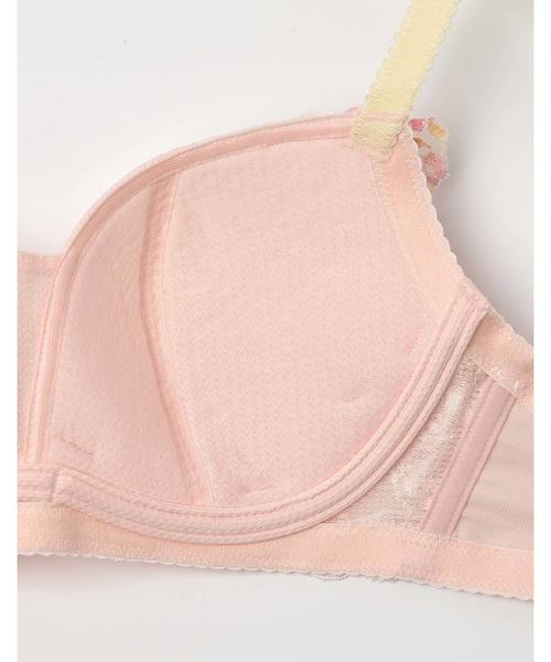 Wing Lesiage（ウイングレシアージュ）の「”後ろ姿も美しく