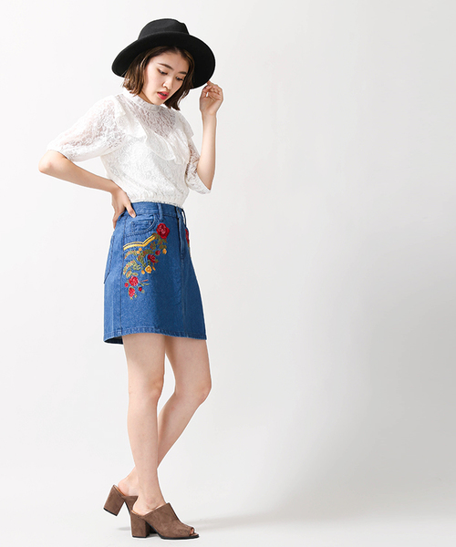 【Vivienne Westwood】オーブロゴ刺繍　デニムミニタイトスカート 中古・古着通販】Vivienne Westwood (ヴィヴィアンウエスト