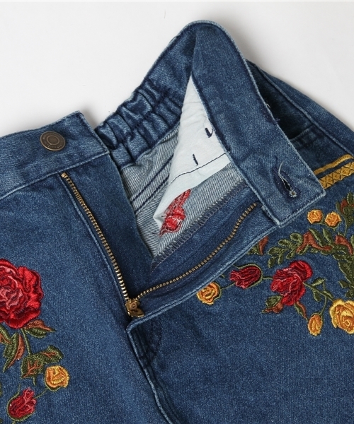 あまね様ダークデニム ミニスカート ヴィヴィアン刺繍