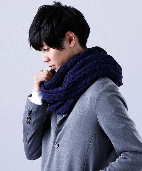 MONO-MART（モノマート）の「大判ロングアラン編みスヌード/モヘヤタッチカラースヌード（ストール/ショール・メンズ・ブラック/ベージュ/ネイビー/オフホワイト/ピンク/ブルー/杢グレー/ブラウン系その他/ワイン・FREE）」の6枚目の写真