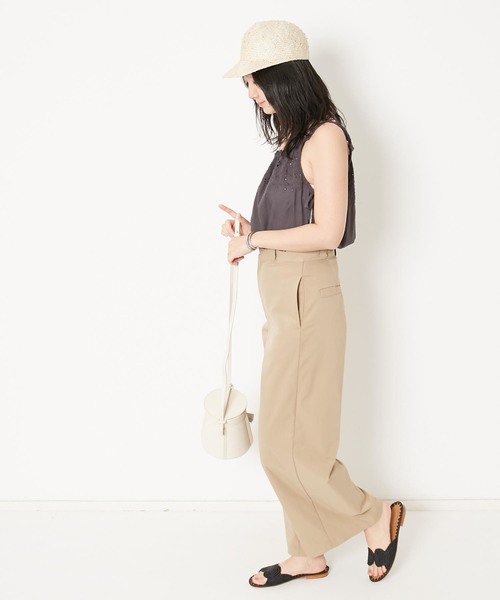 AMERICAN RAG CIE（アメリカンラグシー）の「AMERICAN RAG CIE ツイルチノパンツ（その他パンツ・レディース・ベージュ/カーキ・0/1）」の20枚目の写真