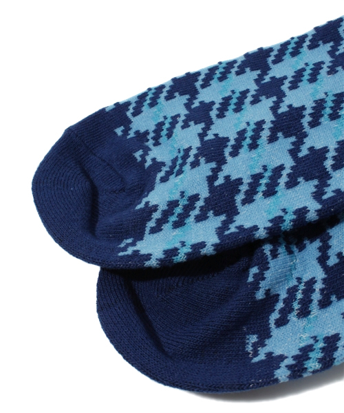 BEAMS(ビームス)の「○BEAMS / マルチ 千鳥柄 ソックス(ソックス/靴下・メンズ・グレー/ワイン/オレンジ/ブルー/ネイビー・ONE SIZE)」の7枚目の写真