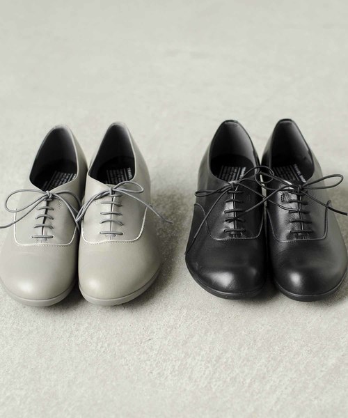 chausser(ショセ)の「「TRAVELSHOESbychausser」レザーレースアップウエッジソールシューズ(レインシューズ・レディース・ブラック/グレー・37/38/39/36/40)」の6枚目の写真