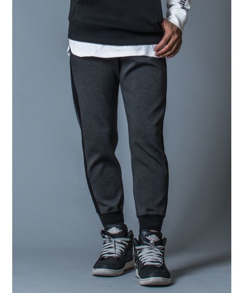 REGIEVO（レジエボ）の「【REGIEVO】大人の男のためのちょっといいジョガーパンツ（スウェットパンツ・メンズ・チャコールグレー/ライトグレー/ブラック・SMALL/MEDIUM/LARGE/X-LARGE）」の15枚目の写真