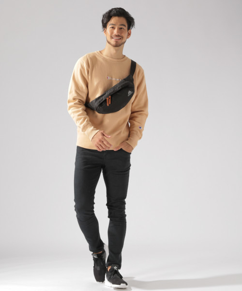 Champion（チャンピオン）の「【Champion(チャンピオン)】リバースウィーブクルーネックスウェットシャツ（スウェット・メンズ・ベージュ/オリーブ/サックスブルー/ピンク・MEDIUM/LARGE）」の5枚目の写真