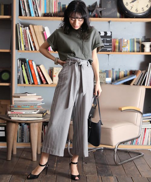 GILDAN（ギルダン）の「GILDAN ギルダン スーパービッグシルエット ポケット付き半袖Tシャツ（Tシャツ/カットソー・レディース・ホワイト/グリーン系その他/マルーン/チャコール/オレンジ/ライトブルー/サンドベージュ/ネイビー/グレー/ブラック/グリーン系その他2/アッシュグレー/ロイヤルブルー・L/XL/M）」の17枚目の写真