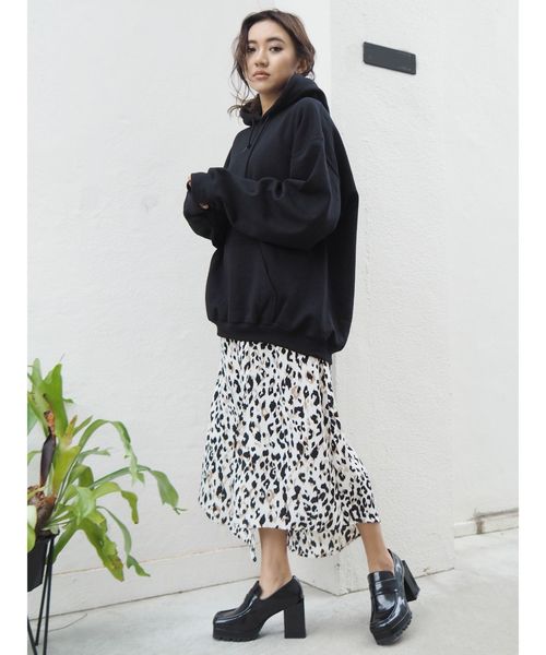 EVRIS(エヴリス)の「RANDOM HEMロングワンピース(ワンピース・レディース・ホワイト/ブラック/ベージュ/カーキ・FREE)」の12枚目の写真