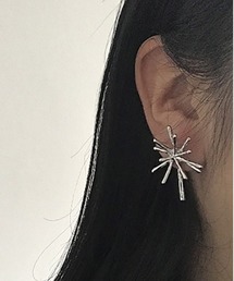 シンプル ジオメトリック メタル ピアス