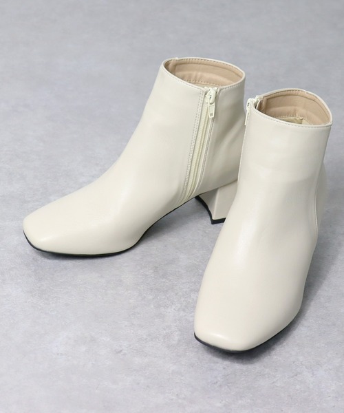 LibertyDoll（リバティードール）の「Libety Doll / 6cm スクエアトゥ サイドジップブーツ(9022)（ブーツ・レディース・ブラック/ダークブラウン/ブラック系その他/アイボリー/シルバー・LL/S/M/L）」の13枚目の写真
