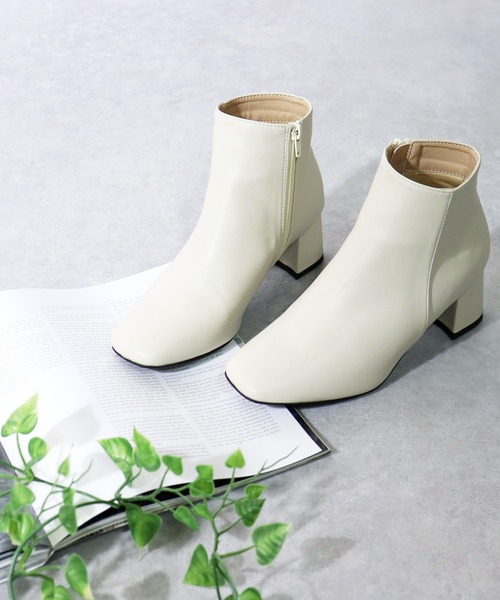 LibertyDoll（リバティードール）の「Libety Doll / 6cm スクエアトゥ サイドジップブーツ(9022)（ブーツ・レディース・ブラック/ダークブラウン/ブラック系その他/アイボリー/シルバー・LL/S/M/L）」の12枚目の写真