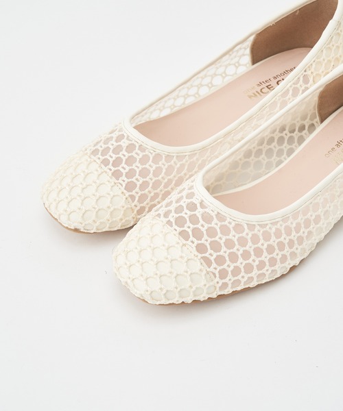 one after another NICE CLAUP（ワンアフターアナザーナイスクラップ）の「アソートバレエシューズ（バレエシューズ・レディース・グレー/アイボリー/モカ・SMALL/MEDIUM/LARGE）」の7枚目の写真