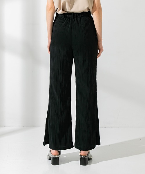 UNITED TOKYO（ユナイテッドトウキョウ）の「ワッシャースリットパンツ（その他パンツ・レディース・ベージュ/ブラック・0）」の22枚目の写真