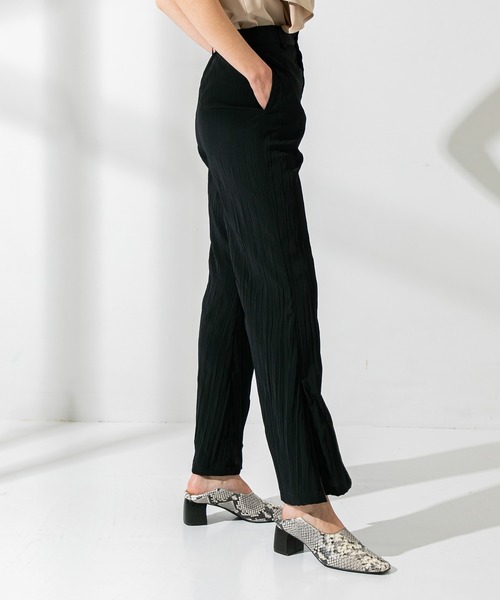 UNITED TOKYO（ユナイテッドトウキョウ）の「ワッシャースリットパンツ（その他パンツ・レディース・ベージュ/ブラック・0）」の21枚目の写真