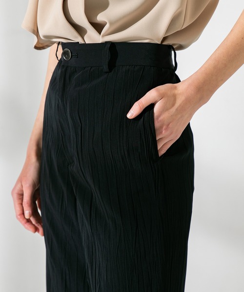 UNITED TOKYO（ユナイテッドトウキョウ）の「ワッシャースリットパンツ（その他パンツ・レディース・ベージュ/ブラック・0）」の18枚目の写真