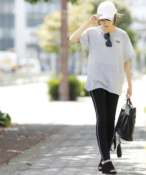 Bifrost(ビフレスト)の「ワンポイントロゴTシャツ(Tシャツ/カットソー・レディース・ホワイト・FREE)」の18枚目の写真