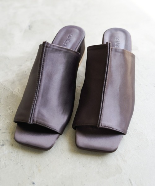 Solace（ソレイス）の「オープントゥサテンサンダル（サンダル・レディース・ブラック/ブラウン/ベージュ/ブルー・SMALL/MEDIUM/LARGE）」の6枚目の写真