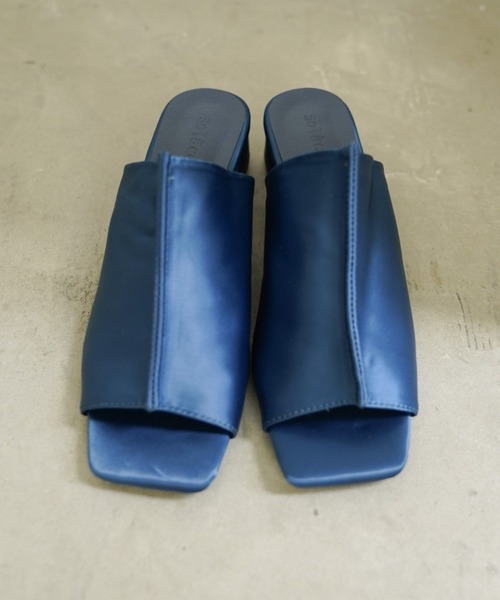 Solace（ソレイス）の「オープントゥサテンサンダル（サンダル・レディース・ブラック/ブラウン/ベージュ/ブルー・SMALL/MEDIUM/LARGE）」の14枚目の写真